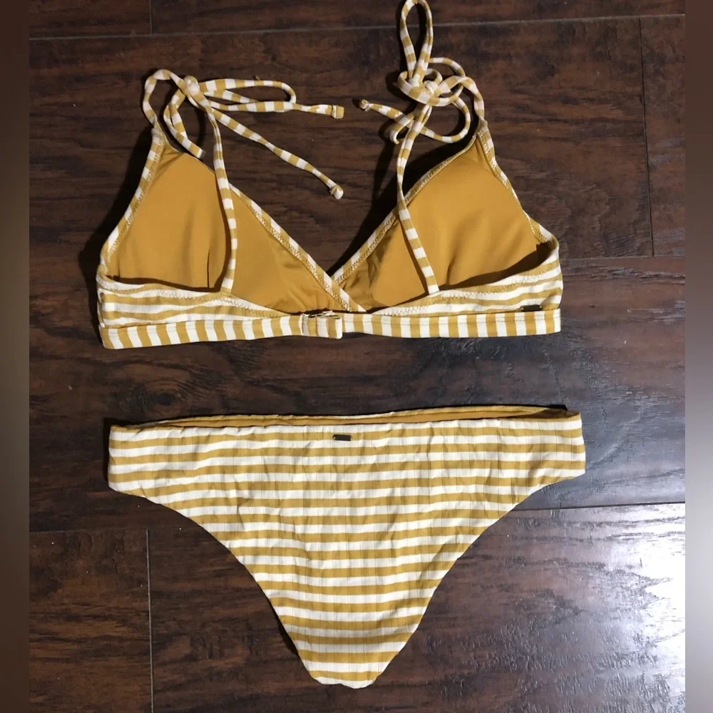 Rip Curl Triangle Bikini Set Yellow and White Striped size Small - Picture 3 of 4